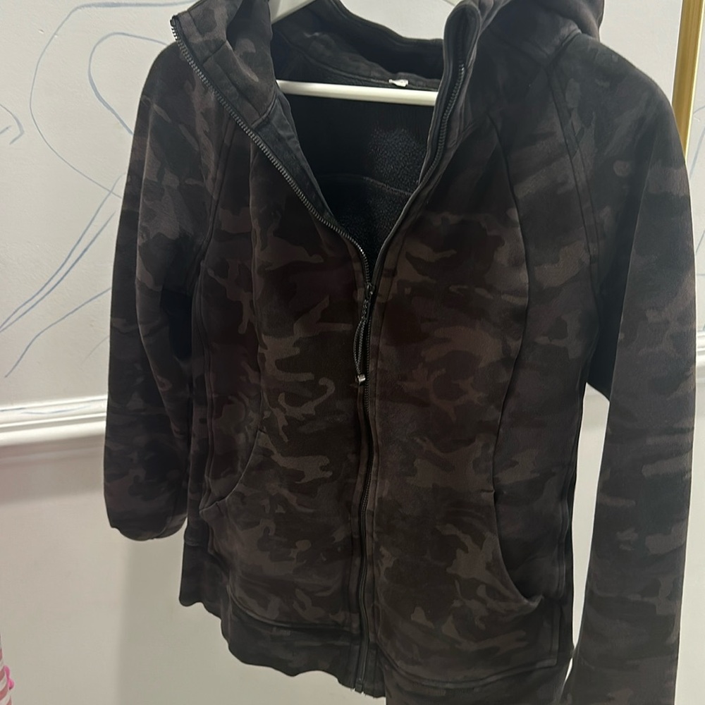 Scuba hoodie